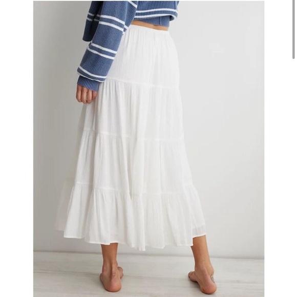 NWOT Aerie Beach Club Tiered Maxi Skirt - Picture 2 of 9